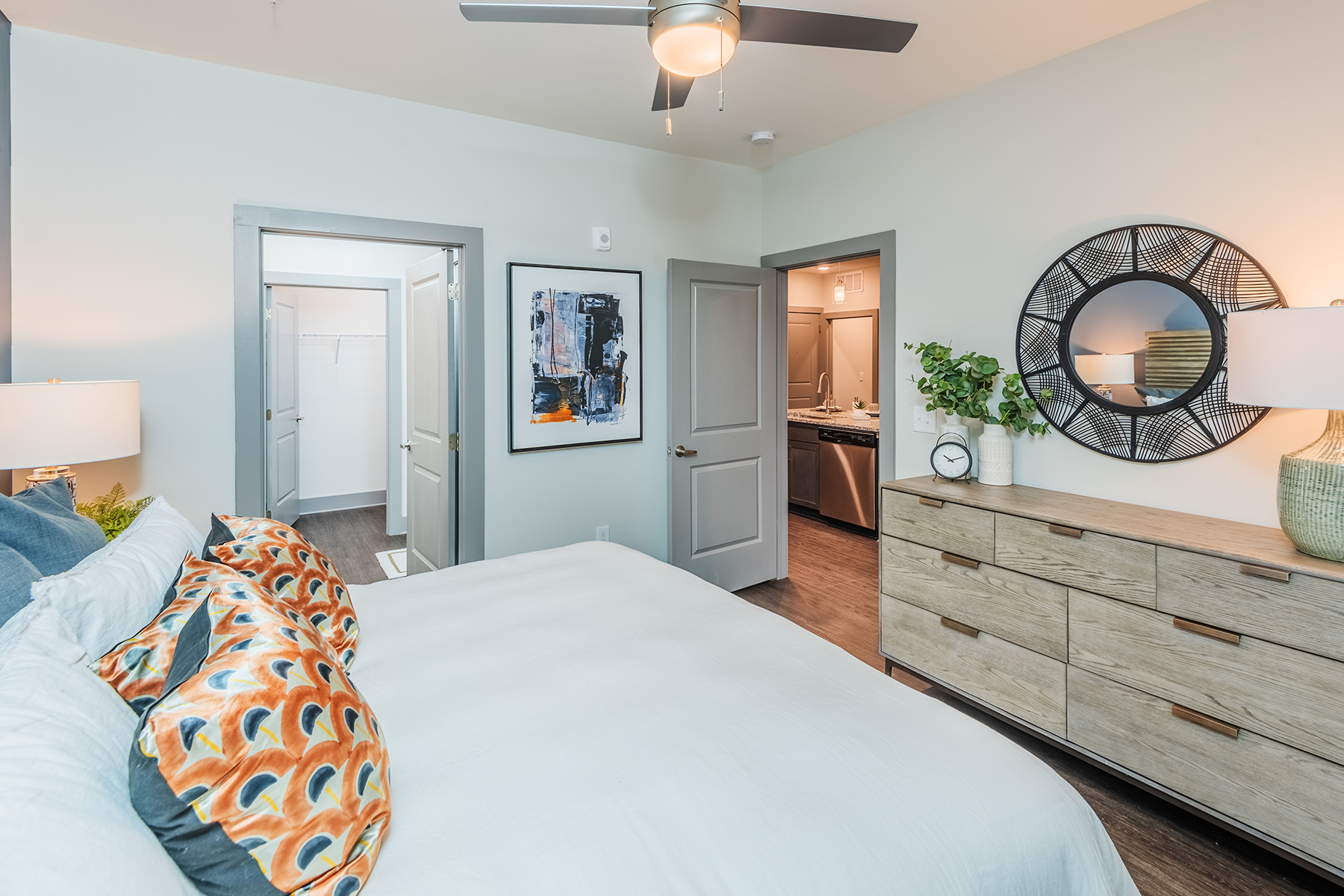 Mosby University City The Multifamily Advisory Group at Cushman